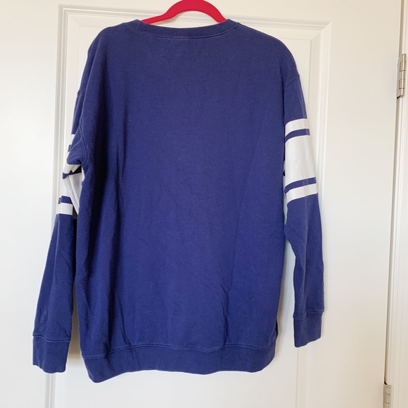 ❌SOLD❌ Victoria’s Secret PINK Sweatshirt - Picture 3 of 3